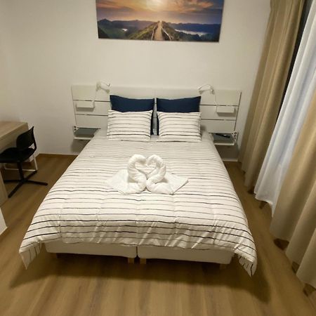 1-D011 Superbe Appartement Spacieux Tres Calme Charleroi Extérieur photo